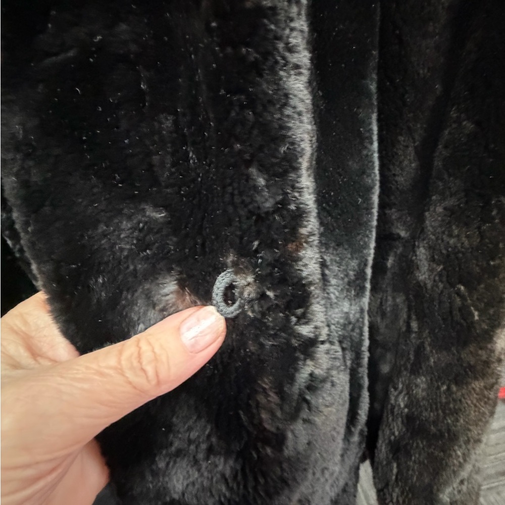 Alaskan SEAL Fur Coat by H CUSSON - Pittsburgh - Picture 3 of 16